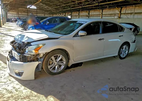2014 Nissan Altima 2.5 from USA, damaged, VIN 1N4AL3AP7EC316208